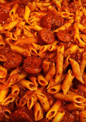 A picture of Garlic Parmesan Sausage Pasta.