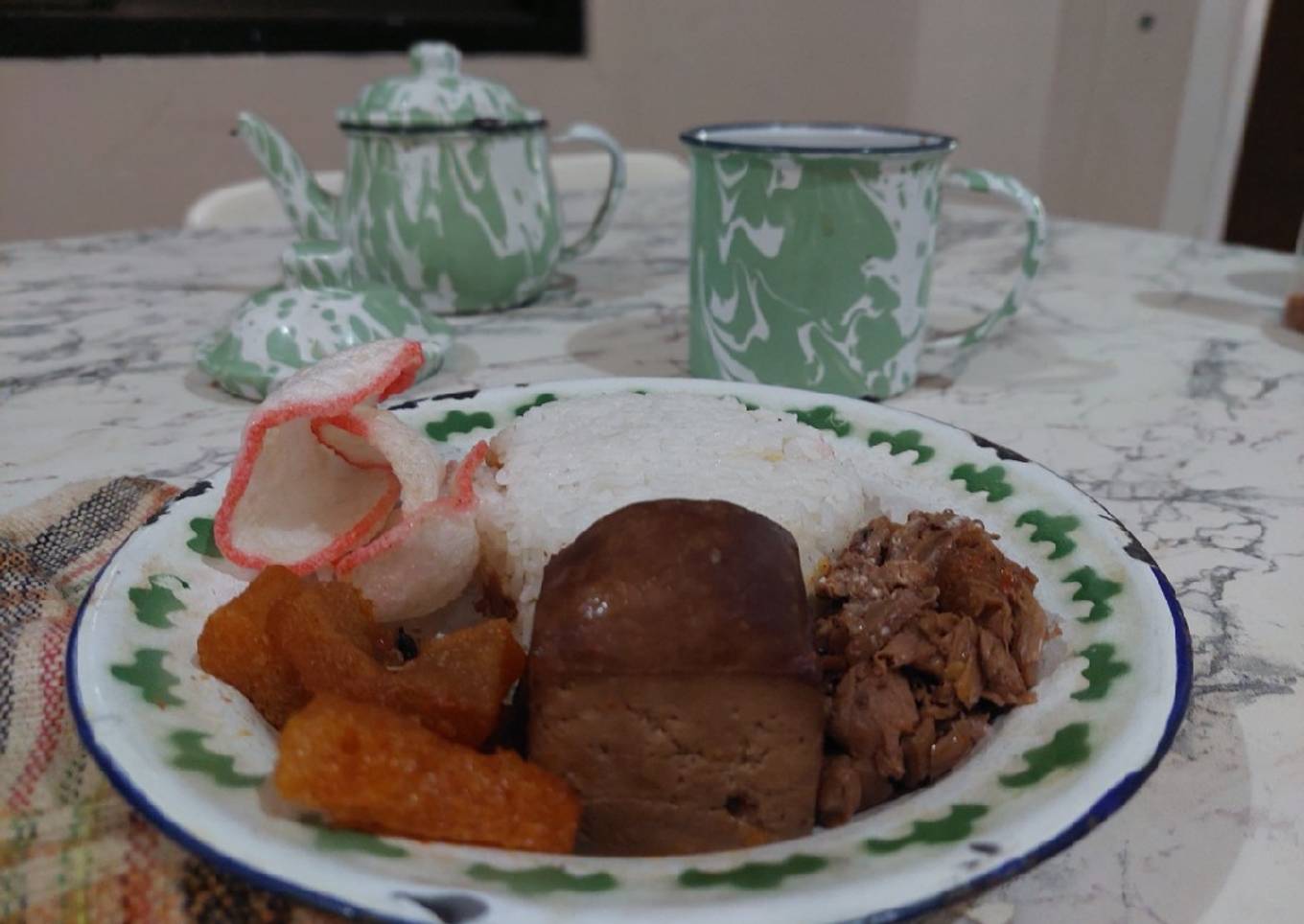 Tahu Bacem