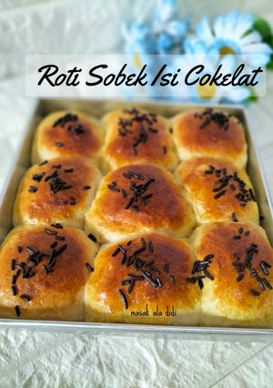 Foto resep Roti Sobek Isi Cokelat ala Didi
