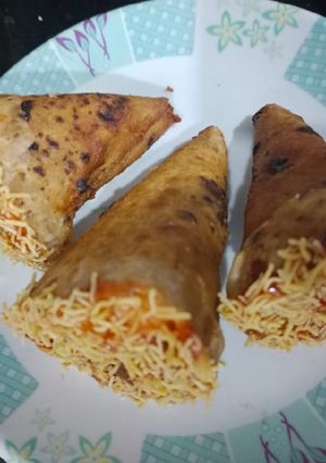 A picture of Leftover roti cone.
