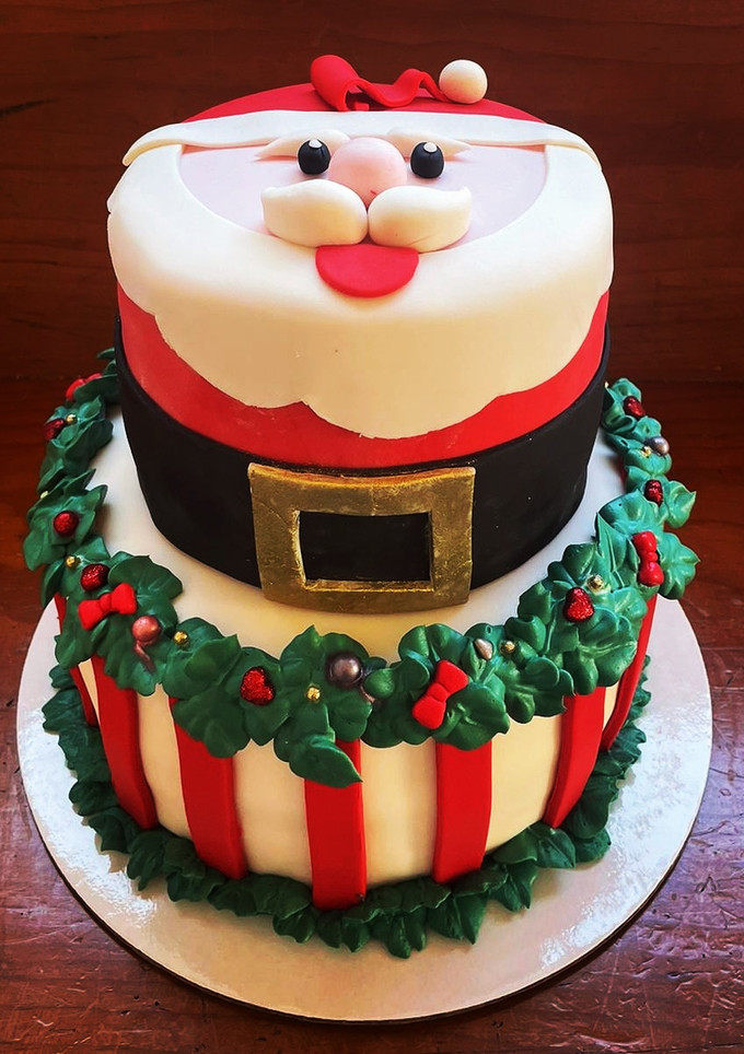 Una foto de Pastel de fondant navideño