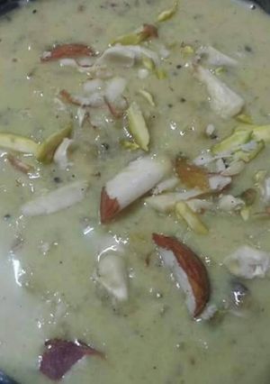 A picture of Roti rabdi.
