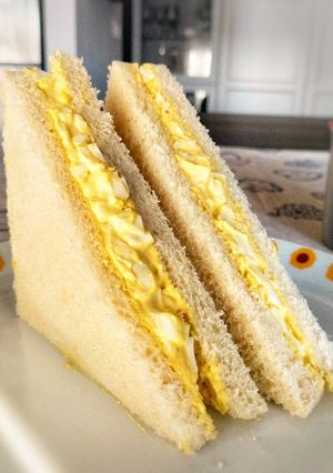 Foto di Tamago Sando 🇯🇵 ~ Sandwich giapponese di uova