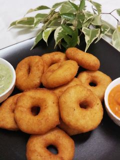 મેંદુવડા રેસીપી મુખ્ય ફોટો