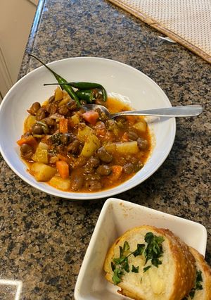 A picture of Winter Health in a pot: vegan bean minestrone.
