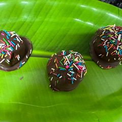 A picture of Chocolate Balls.