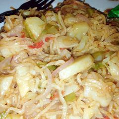 A picture of Veg noddles.