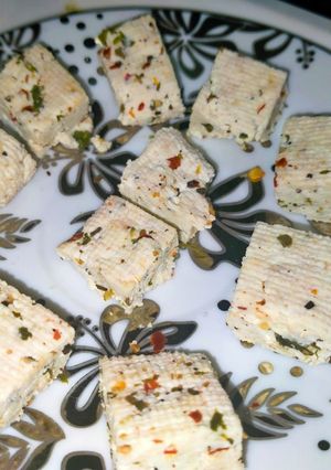 मसाला पनीर (masala paneer recipe in Hindi) रेसिपी मुख्य फोटो