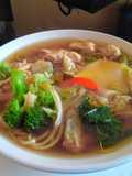 Sopa wantán de pollo👍🇵🇪