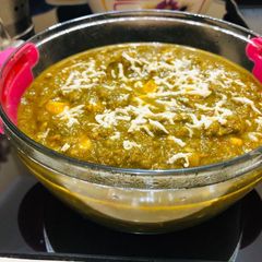 A picture of Palak corn.