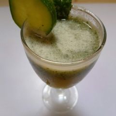 A picture of Minty Cucumber Lemonade 🥒🍋.