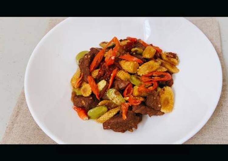 Tumis Daging Sapi Spesial dengan Petai. Youtube : rasasuka