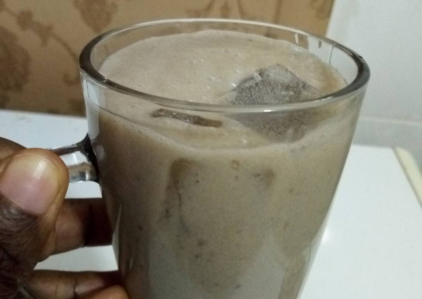 Fresh Banana Milk Shake