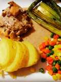 Filete Salisbury con guarniciones