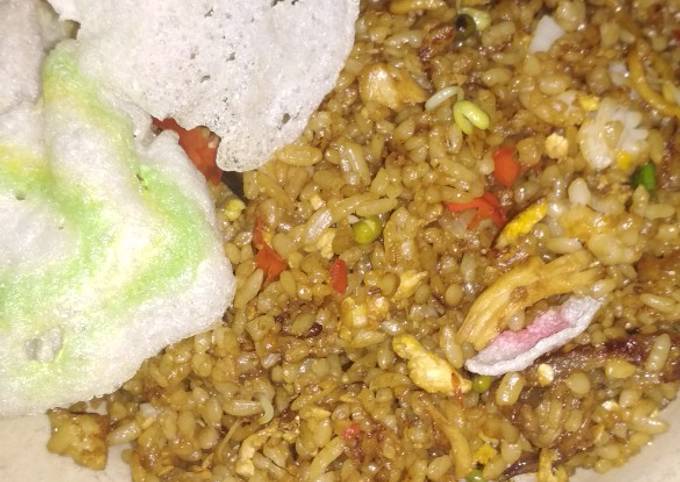 Nasi goreng gila