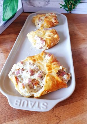 Une photo de Feuilletés jambon fromage