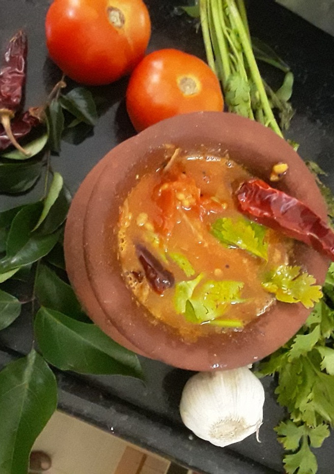 கொங்கு நாடு ஸ்பெஷல் தக்காளி பஜ்ஜி (thakklai bhaji Recipe in Tamil) செய்முறை முக்கிய புகைப்படம்