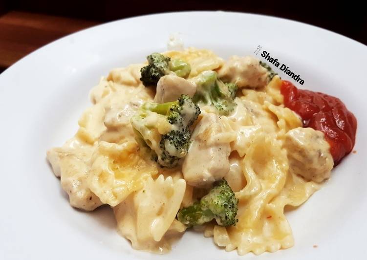 Resep Chicken &amp; Broccoli Creamy Farfalle🇮🇹 (no bake #pasta) Anti Gagal