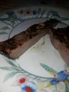 Una foto de Tapa de asado al horno con salsa de vino y miel