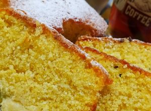 Foto di Torta alle 3 farine con yogurt e kiwi