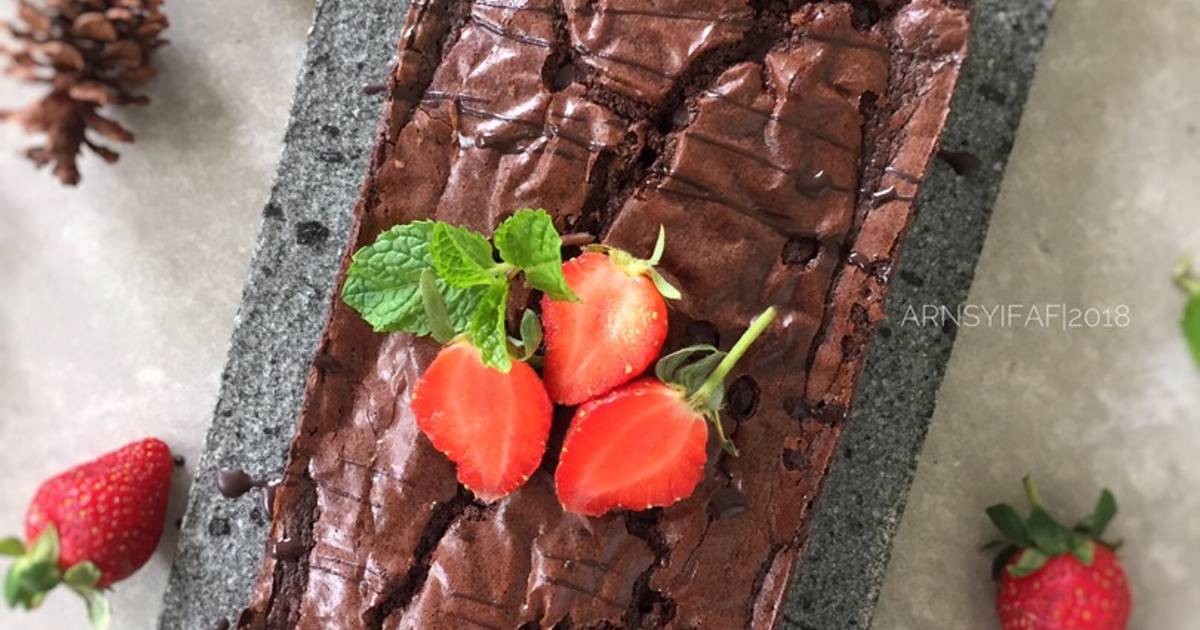 Resep Shiny Crust Brownies oleh Syifauzia Cookpad