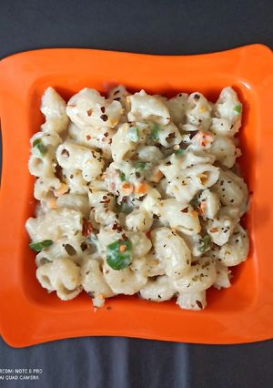 व्हाइट सॉस मैकरॉनी (white sauce macaroni recipe in Hindi) रेसिपी मुख्य फोटो