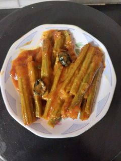 સરગવાનું ગોળ કોકમ વાળુ શાક રેસીપી મુખ્ય ફોટો