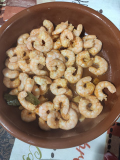 Una foto de Langostinos al pil-pil