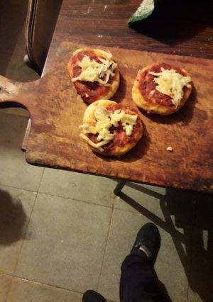 Una foto de Mini pizzetas