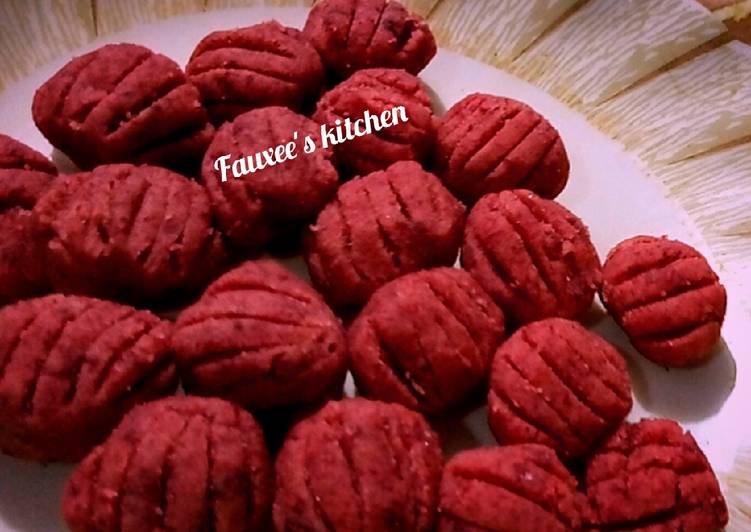 Recipe of Awsome Red velvet short cookies | Simple Recipe For Kids