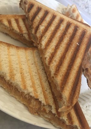 صورة لوصفة توست بالتونة 🥪