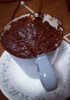 صورة لوصفة كيك الشوكولاتة في الميكرويف 🥄🍫