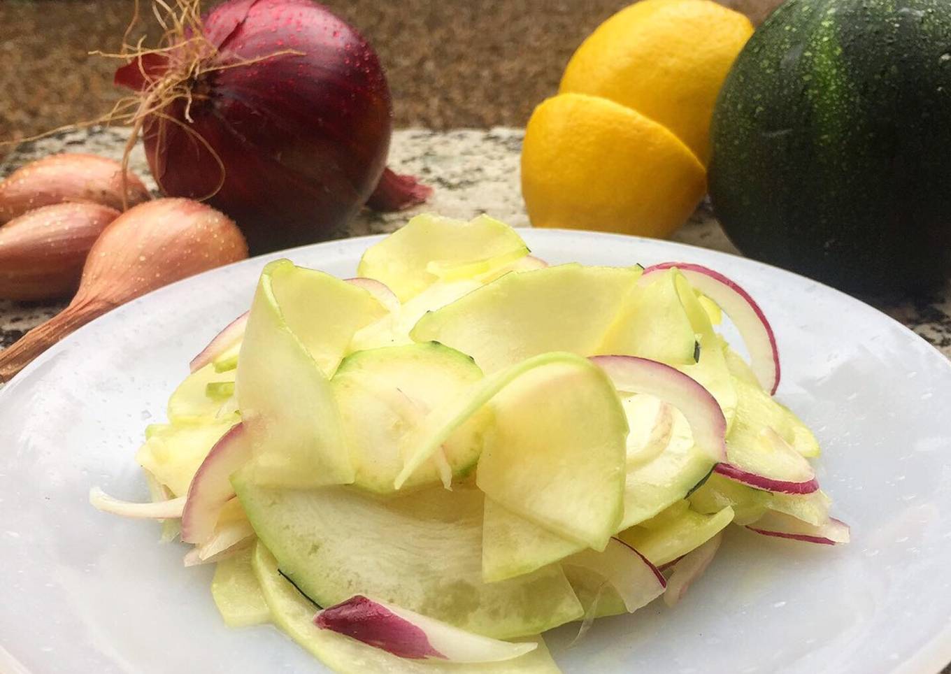 Easiest Way to Prepare Any-night-of-the-week Salade fraîcheur avec les légumes du potager 🥗🥒🍋