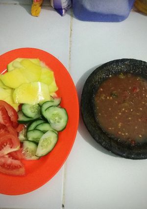 Foto resep Bumbu rujak sederhana / rujak colek