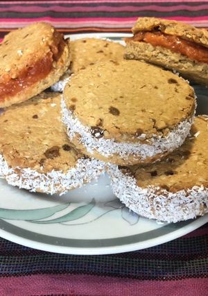 Una foto de Alfajores de avena