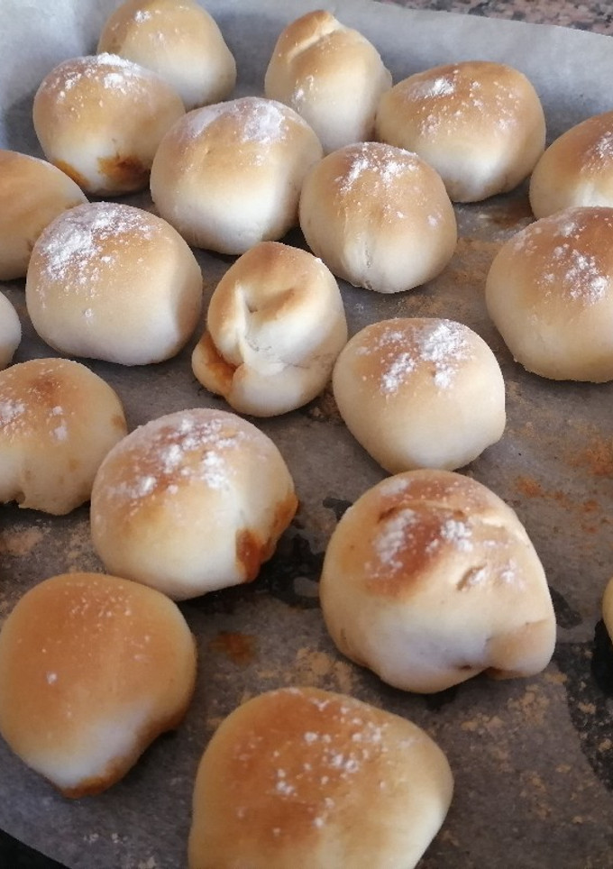 Una foto de Bollitos preñaos (Thermomix)