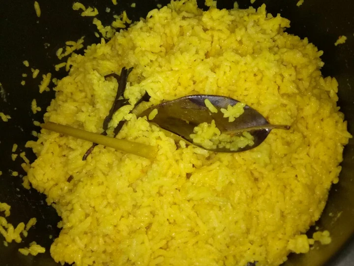 Langkah Gampang Membuat Resep  Nasi Kuning ricecooker super simple yang Sempurna, Menggugah Selera