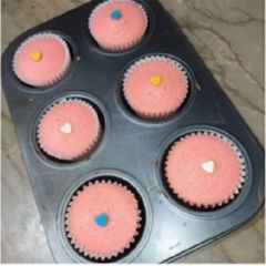 A picture of Strawberry Cup Cakes.