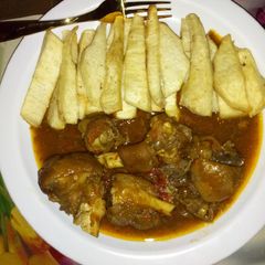 A picture of Fried yam.