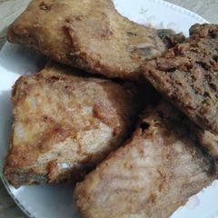 A picture of Fried fish.
