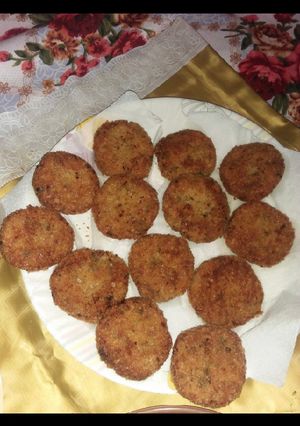 A picture of Chicken potato cheese cutlets.