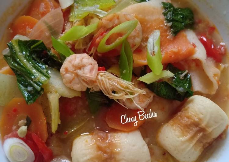 Langkah Mudah untuk Membuat Sup Tomyam Thailand, Enak Banget