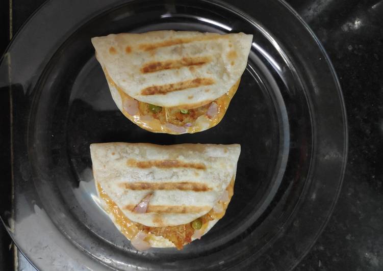 Easiest Way to Prepare Quick Chatpata Aaloo Naan