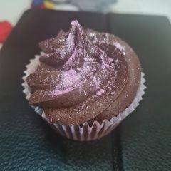 A picture of Chocolate Cupcake Suprise.