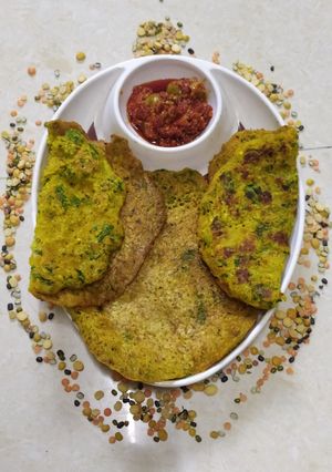A picture of Mixed dal veggies chilla.
