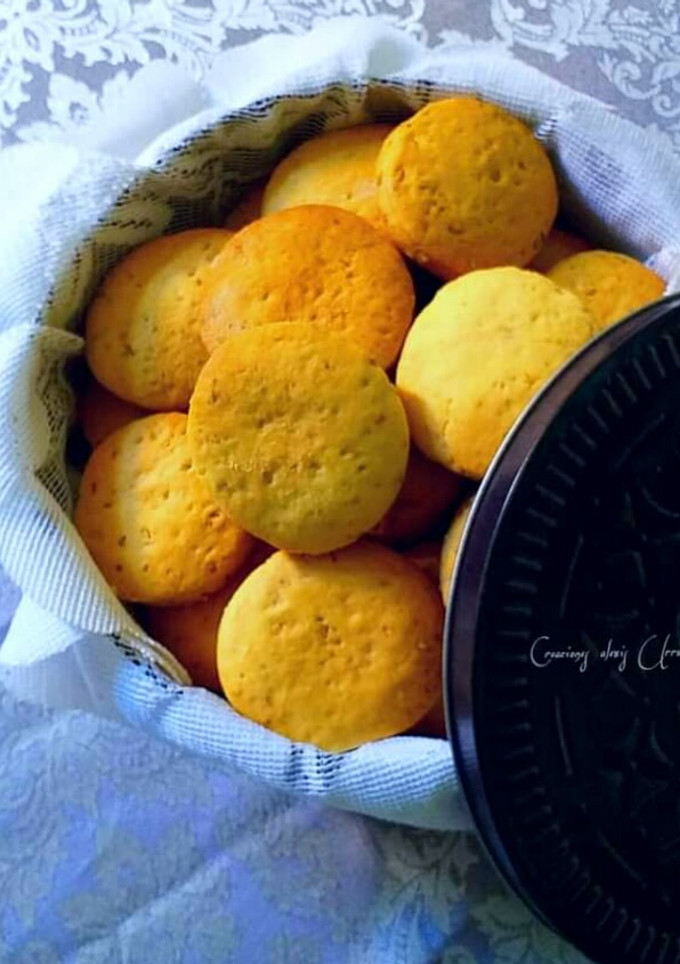 Una foto de Galletas de jengibre, Sésamo y limón