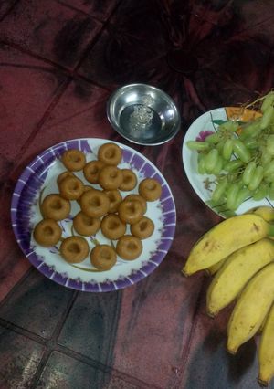 A picture of Nolen gurer sandesh.