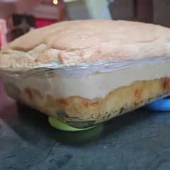 A picture of Banana Meringue.