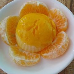 A picture of Orange pudding.