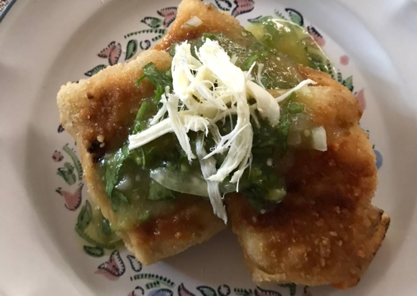 Bocadillos rellenos de quesillo